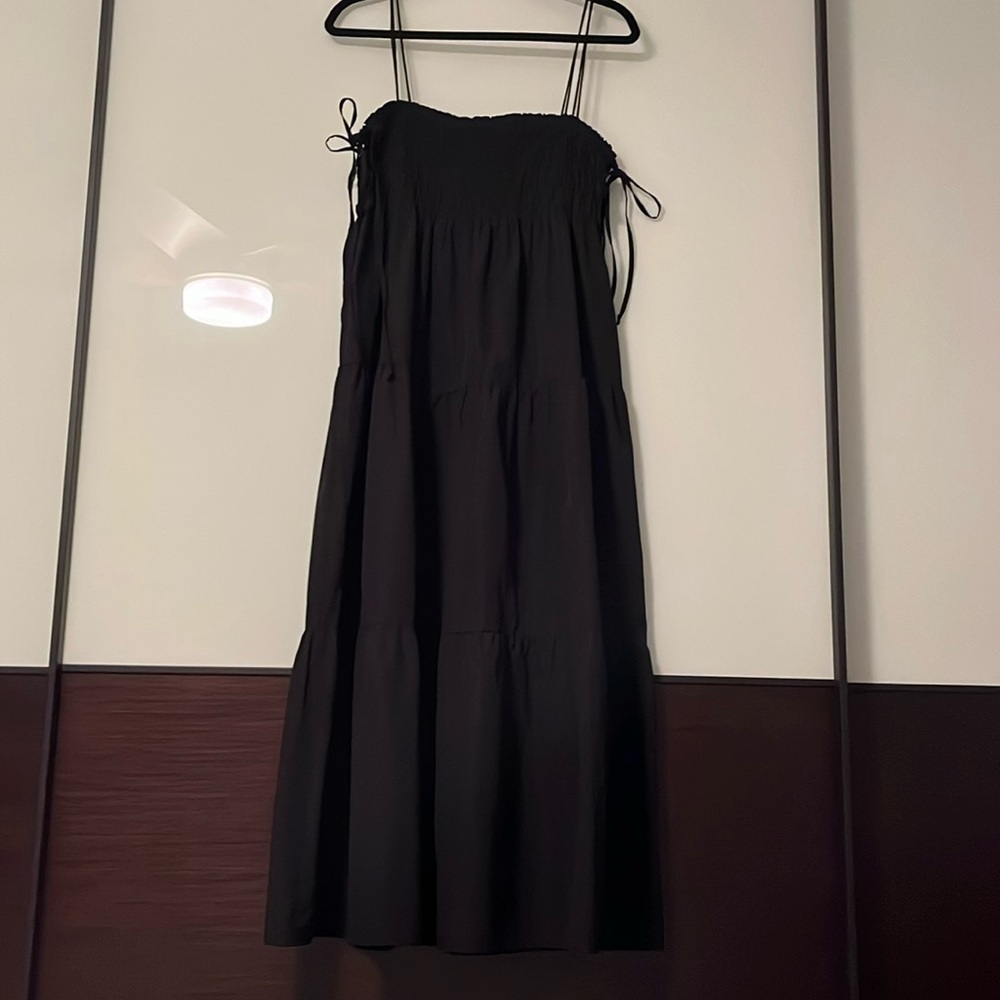 Black flowy dress